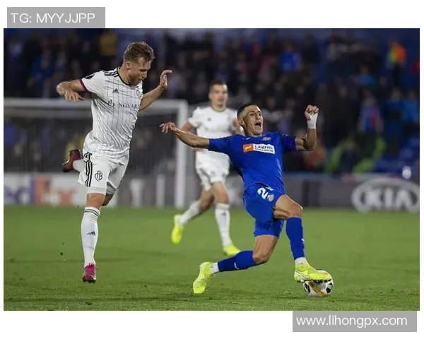 欧联杯阿森纳小胜那不勒斯帽子戏法点燃全场激情瞬间分析