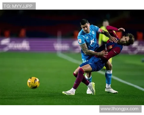 西甲激情对决巴萨与尤文图斯1比1平局绝杀瞬间引发全场狂欢 西甲激情对决巴萨与尤文图斯1比1平局绝杀瞬间引发全场狂欢