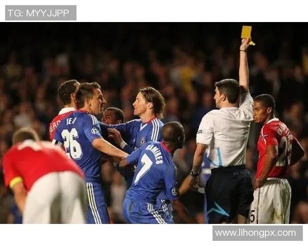 意甲焦点战巴黎圣日耳曼与曼联互交白卷战术解析引发全场热议 意甲焦点战巴黎圣日耳曼与曼联互交白卷战术解析引发全场热议