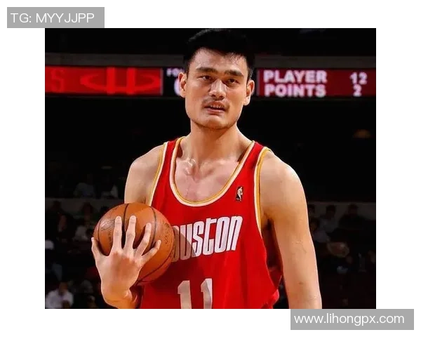 马布里与姚明的篮球传奇对决展现中国篮球的辉煌与激情 马布里与姚明的篮球传奇对决展现中国篮球的辉煌与激情