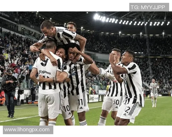 中超盛况：皇马与尤文图斯激战成平点球大战引发全场热烈反响