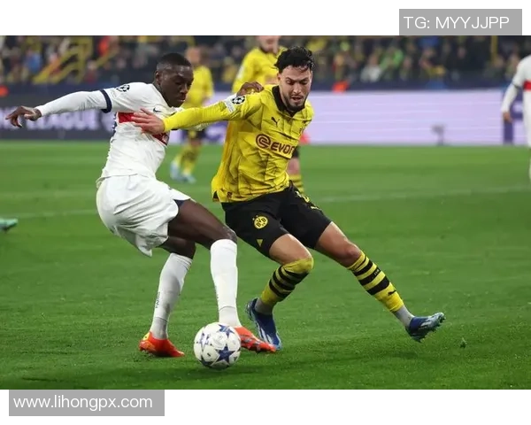 足总杯精彩对决多特蒙德大胜巴黎圣日耳曼帽子戏法点燃全场激情 足总杯精彩对决多特蒙德大胜巴黎圣日耳曼帽子戏法点燃全场激情