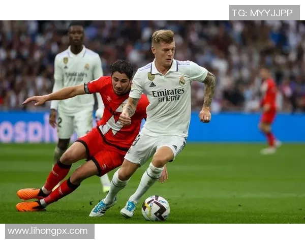 巴萨逆转皇马4-3精彩绝伦全场沸腾赛后点评引发热议