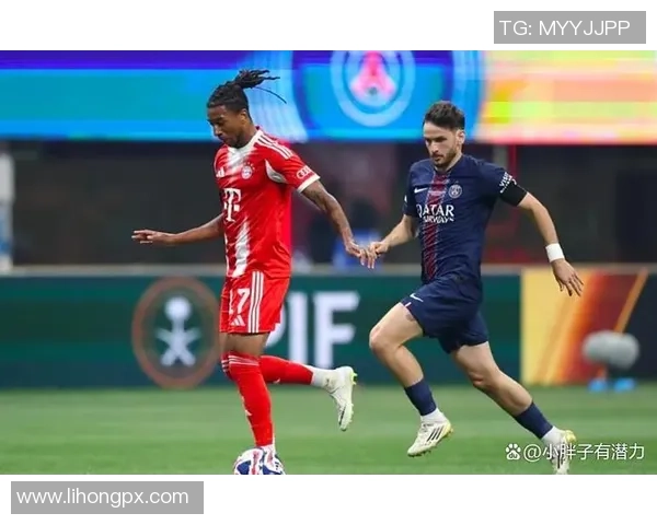 欧联杯激战:巴黎圣日耳曼险胜阿森纳帽子戏法引发争议判罚风波