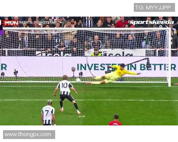 西甲激战曼联大胜波尔图绝杀瞬间引发争议判罚全场沸腾 西甲激战曼联大胜波尔图绝杀瞬间引发争议判罚全场沸腾